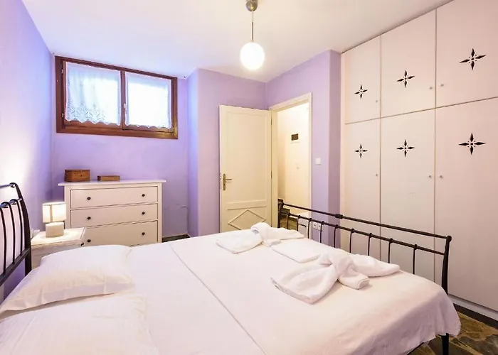 Aegean Whisper - Parikia