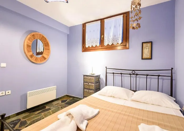 Aegean Whisper - Parikia * Krotiri