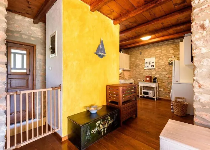 Aegean Whisper - Parikia